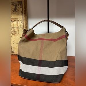 Burberry Satchel - immaculate